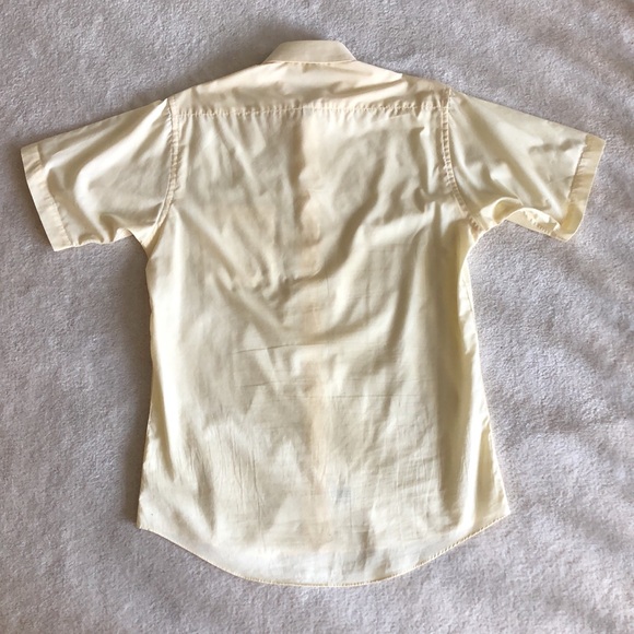Vintage Pierre Cardin butter stick yellow button up short sleeve shirt - Picture 3 of 14